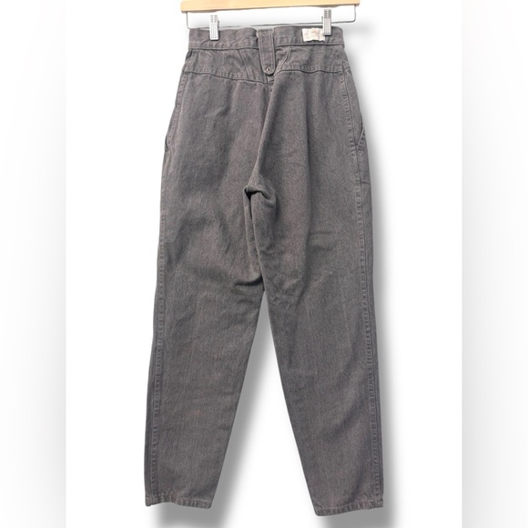 Chic High Rise Gray Women's Jeans - Picture 2 of 10